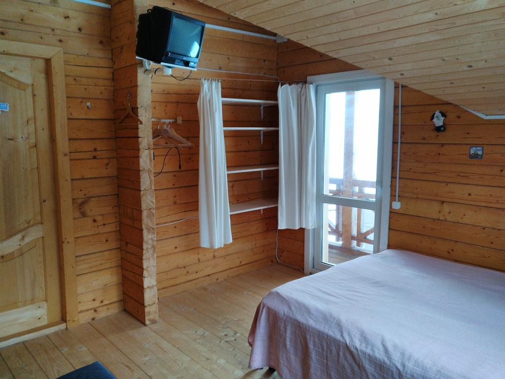 Kam In Hotel Krivopol'ye ภายนอก รูปภาพ